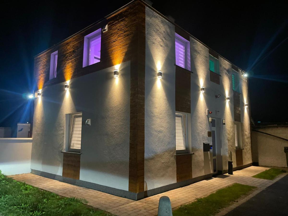 #4 Tgha Luxury One Bedroom Apartment In Athlone Exterior foto